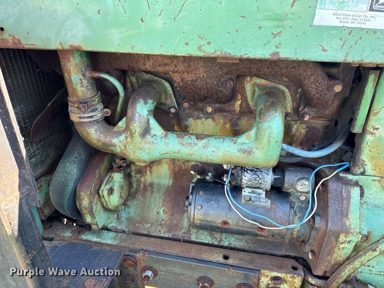 image for item DU9787 1961 John Deere 3010 tractor