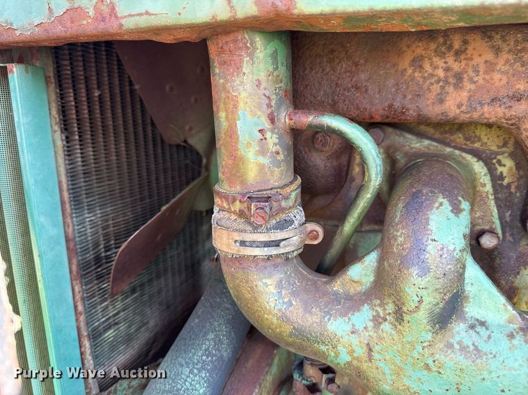 image for item DU9787 1961 John Deere 3010 tractor