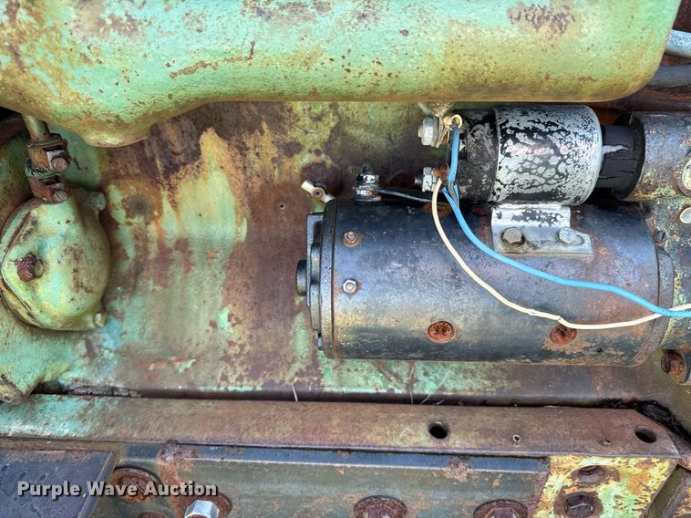 image for item DU9787 1961 John Deere 3010 tractor