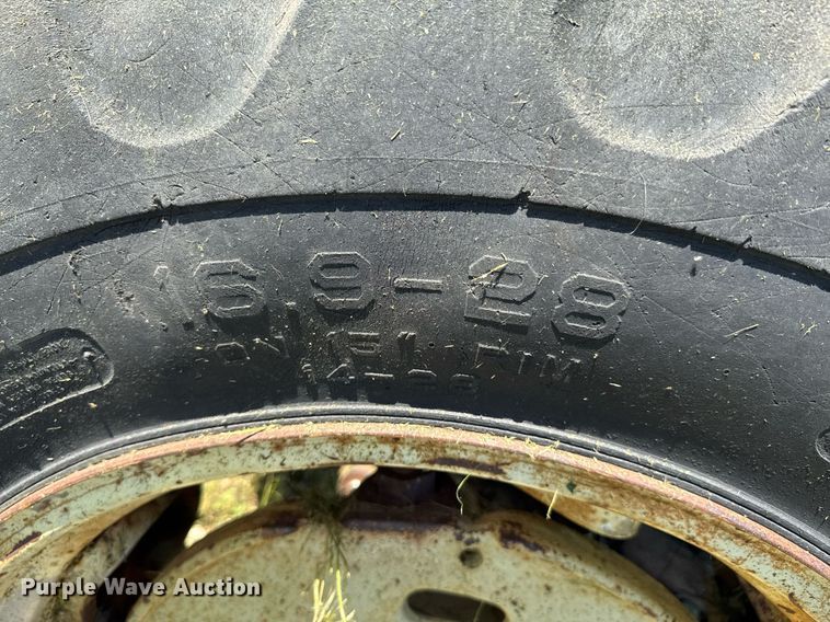 image for item DU9787 1961 John Deere 3010 tractor