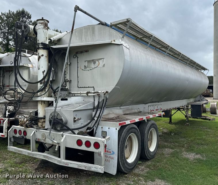 image for item DW1959 2006 Ledwell feed delivery trailer