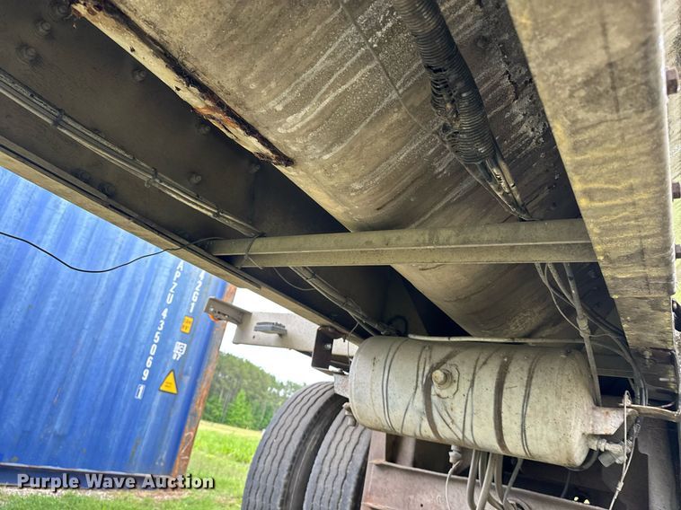 image for item DW1959 2006 Ledwell feed delivery trailer