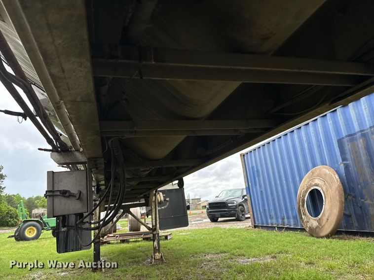 image for item DW1959 2006 Ledwell feed delivery trailer