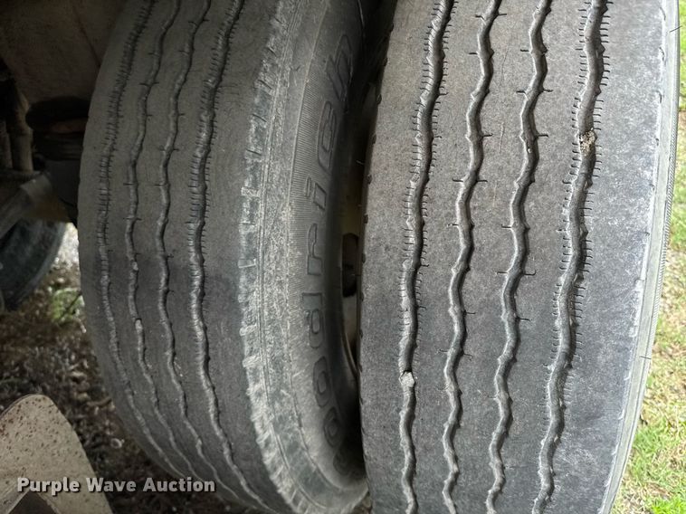 image for item DW1959 2006 Ledwell feed delivery trailer