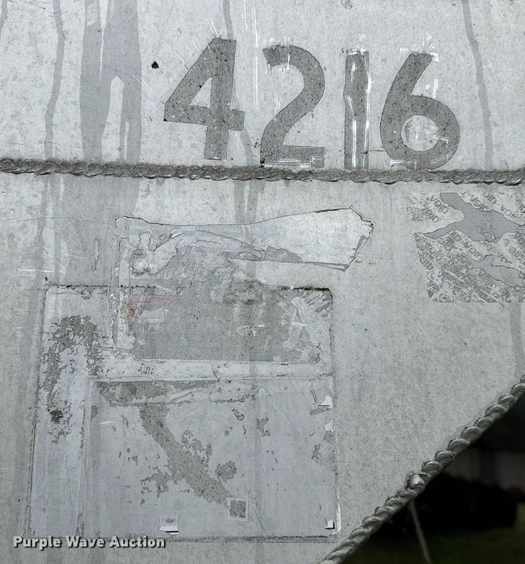 image for item DW1959 2006 Ledwell feed delivery trailer