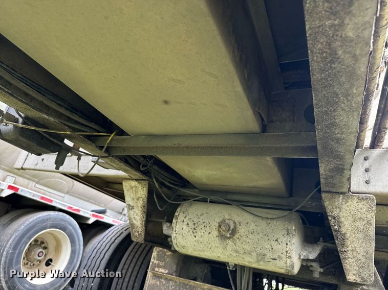 image for item DW1960 1997 Ledwell feed delivery trailer