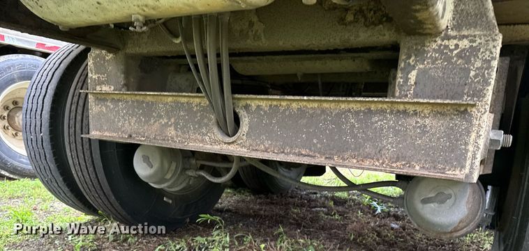 image for item DW1960 1997 Ledwell feed delivery trailer