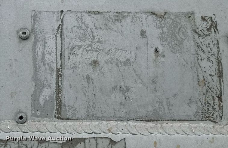 image for item DW1960 1997 Ledwell feed delivery trailer