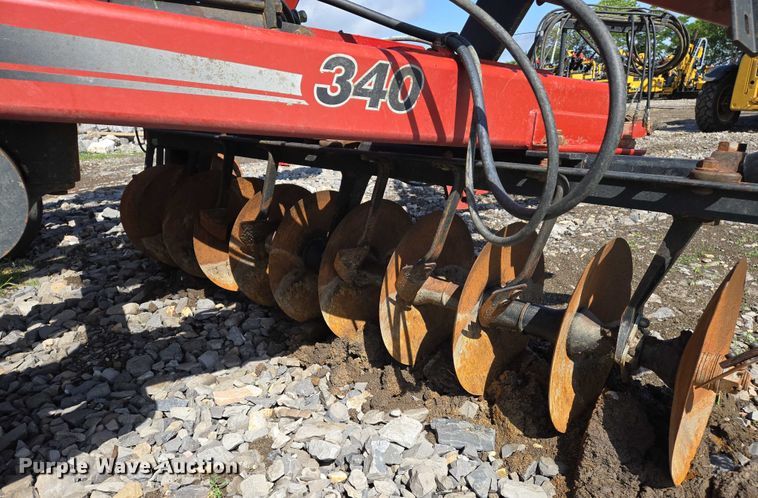 image for item DW7024 2008 Case IH 340 tandem disk
