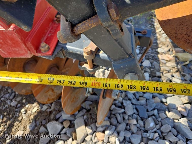 image for item DW7024 2008 Case IH 340 tandem disk