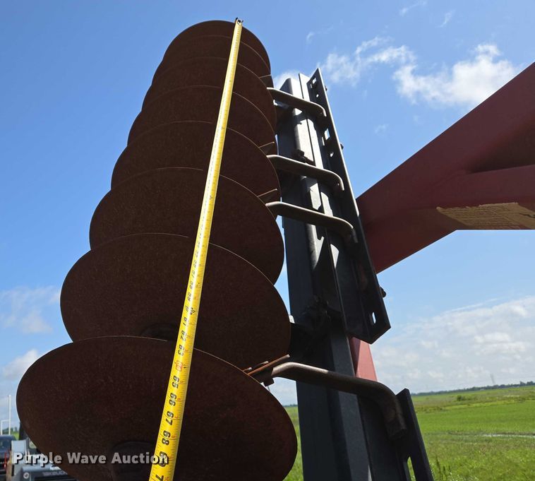 image for item DW7024 2008 Case IH 340 tandem disk