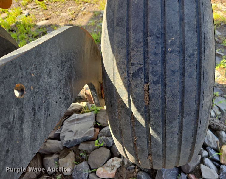 image for item DW7024 2008 Case IH 340 tandem disk