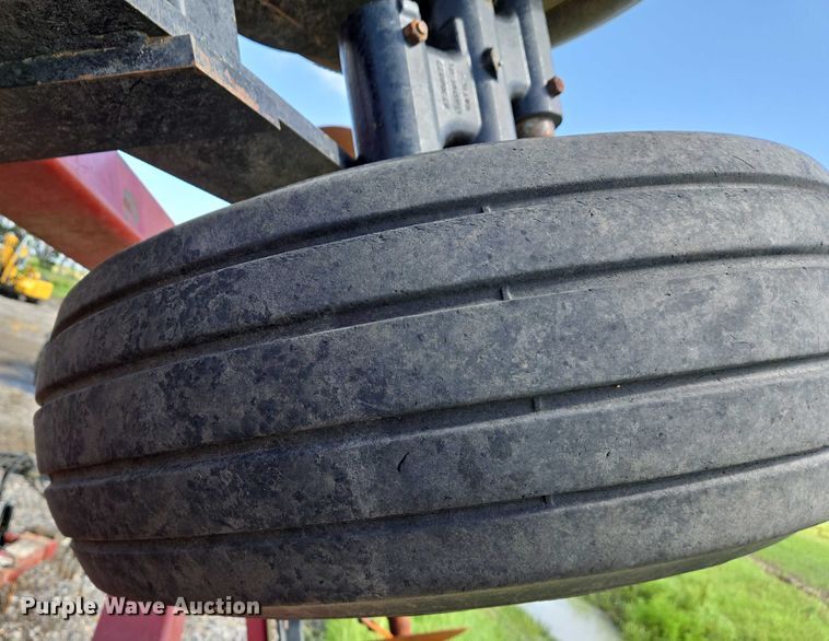 image for item DW7024 2008 Case IH 340 tandem disk