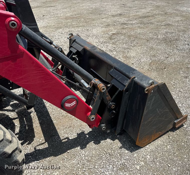 image for item DY0014 2016 Yanmar YT235 MFWD tractor