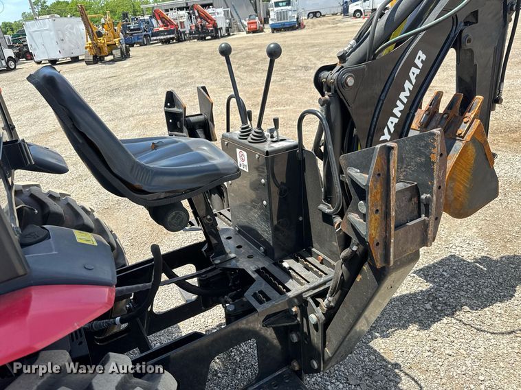 image for item DY0014 2016 Yanmar YT235 MFWD tractor