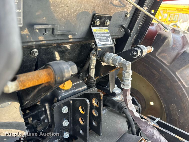 image for item DY0014 2016 Yanmar YT235 MFWD tractor