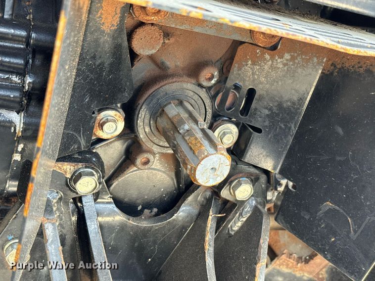 image for item DY0014 2016 Yanmar YT235 MFWD tractor