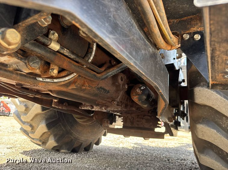 image for item DY0014 2016 Yanmar YT235 MFWD tractor