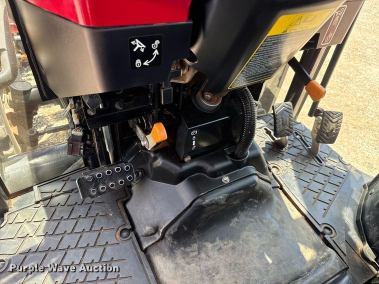 image for item DY0014 2016 Yanmar YT235 MFWD tractor