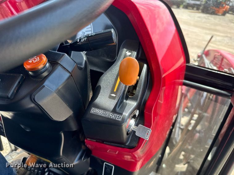 image for item DY0014 2016 Yanmar YT235 MFWD tractor