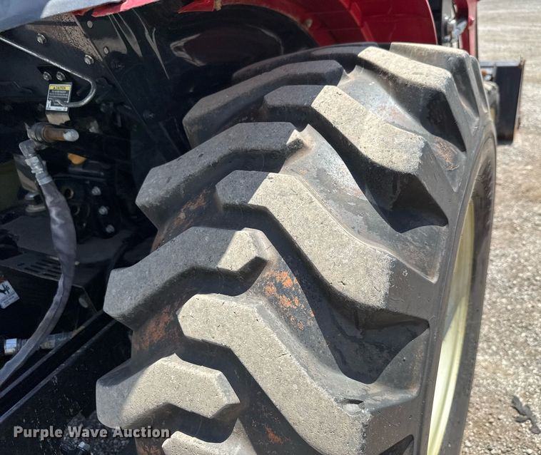 image for item DY0014 2016 Yanmar YT235 MFWD tractor