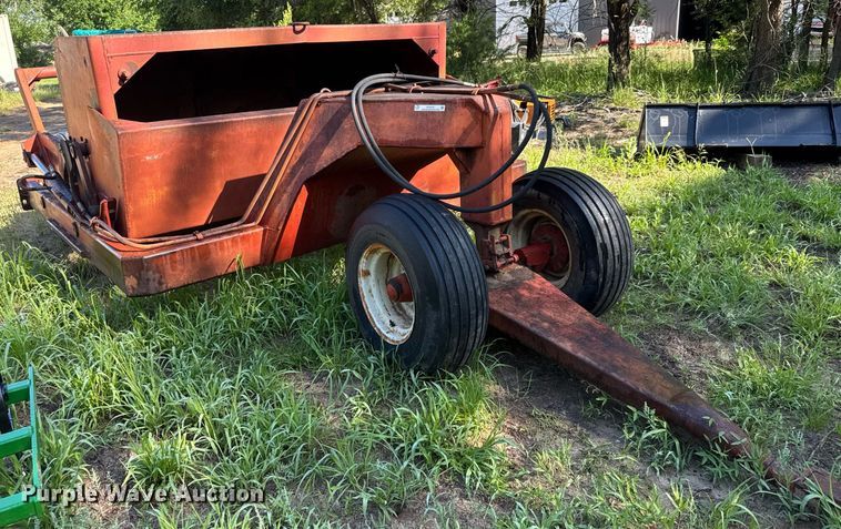 image for item DY0137 Rowse scraper