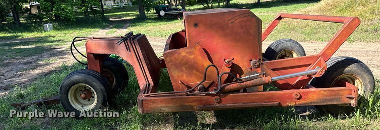 image for item DY0137 Rowse scraper