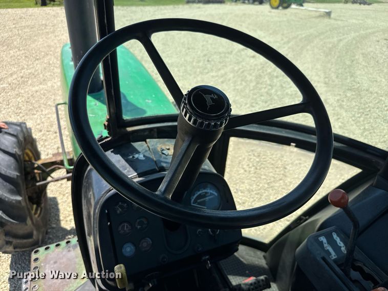 image for item DY0156 John Deere 4040 MFWD tractor