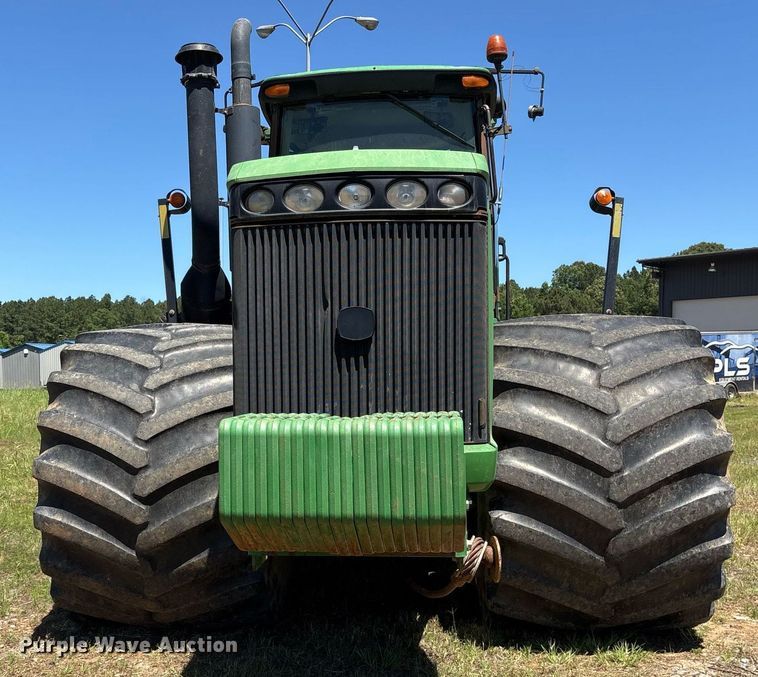 image for item DY0463 2007 John Deere 9520 Scraper Special 4WD tractor