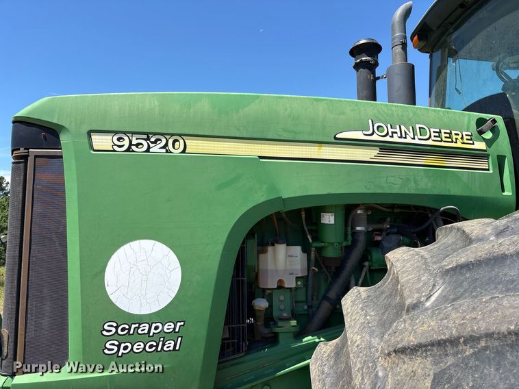 image for item DY0463 2007 John Deere 9520 Scraper Special 4WD tractor