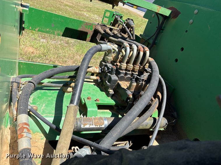 image for item DY0463 2007 John Deere 9520 Scraper Special 4WD tractor