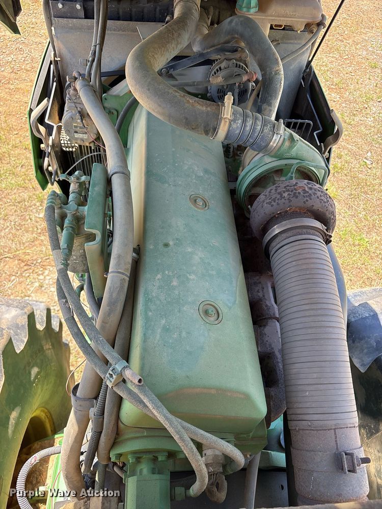 image for item DY0463 2007 John Deere 9520 Scraper Special 4WD tractor