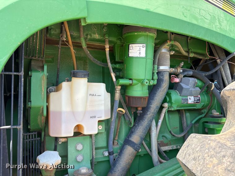 image for item DY0463 2007 John Deere 9520 Scraper Special 4WD tractor