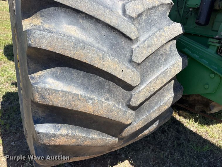 image for item DY0463 2007 John Deere 9520 Scraper Special 4WD tractor