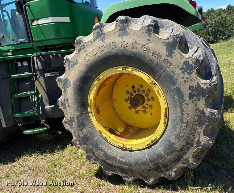 image for item DY0463 2007 John Deere 9520 Scraper Special 4WD tractor
