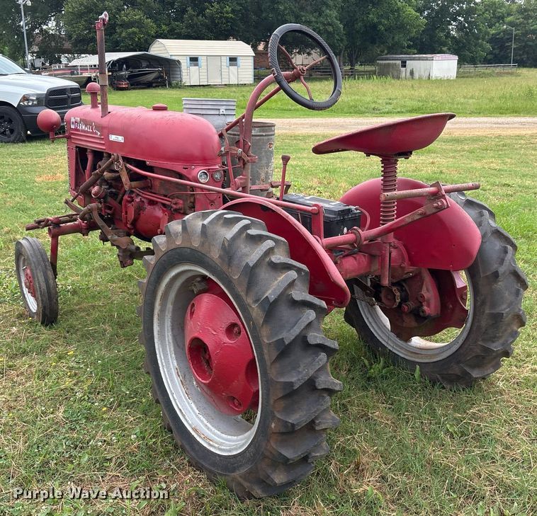 image for item DY0508 International Harvester Farmall Cub tractor