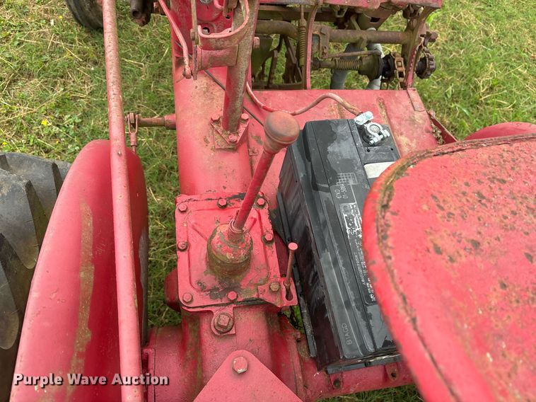 image for item DY0508 International Harvester Farmall Cub tractor