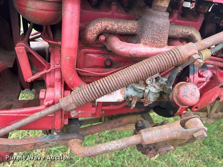 image for item DY0508 International Harvester Farmall Cub tractor