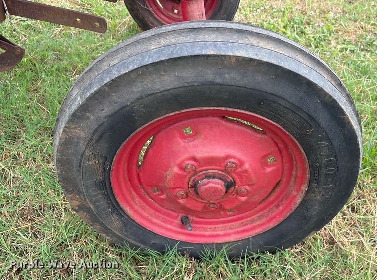 image for item DY0508 International Harvester Farmall Cub tractor