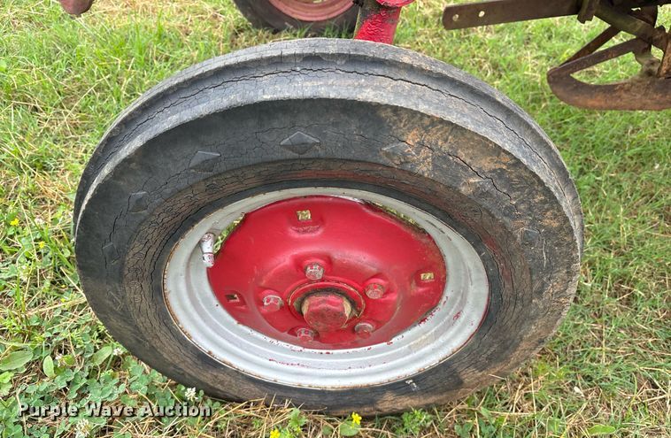 image for item DY0508 International Harvester Farmall Cub tractor