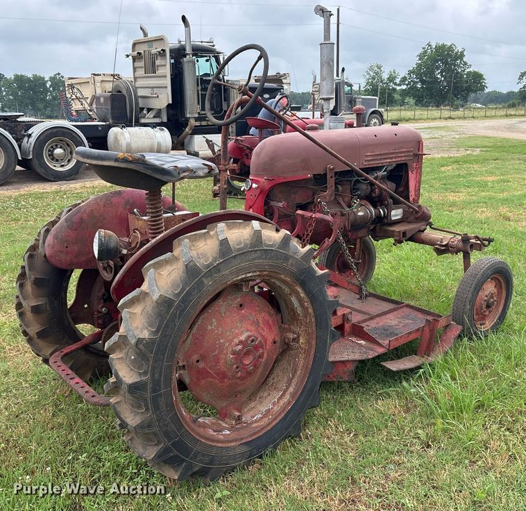 image for item DY0509 International Harvester Farmall tractor