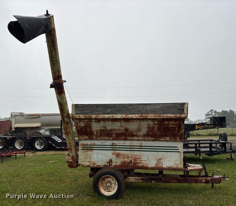 image for item DY0510 Grain cart