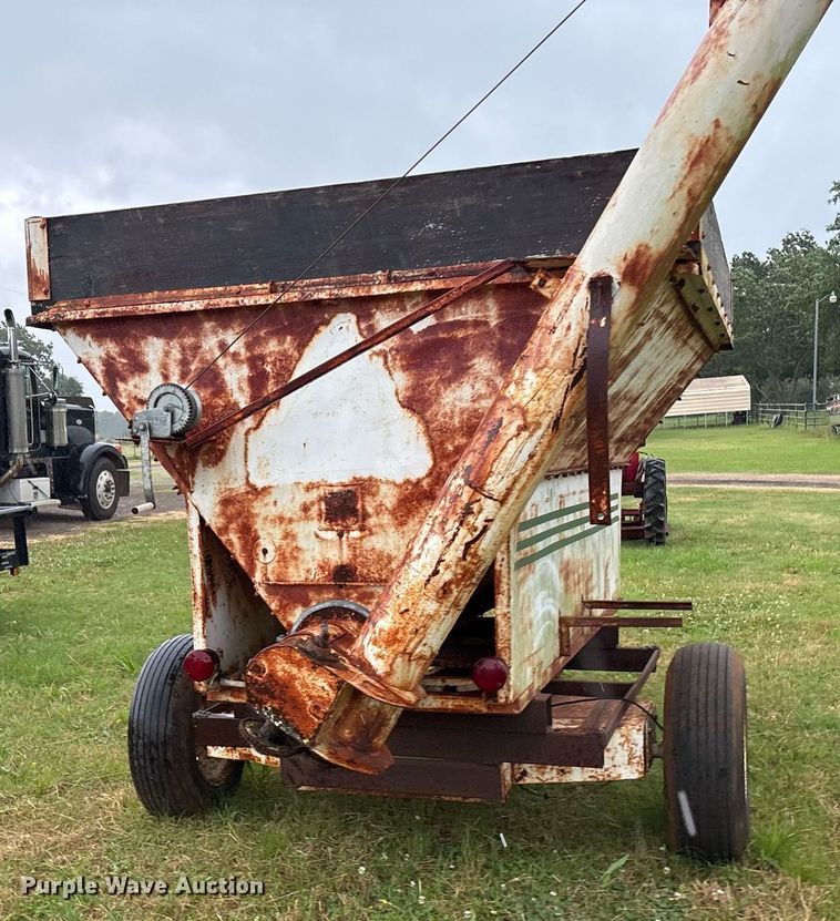 image for item DY0510 Grain cart