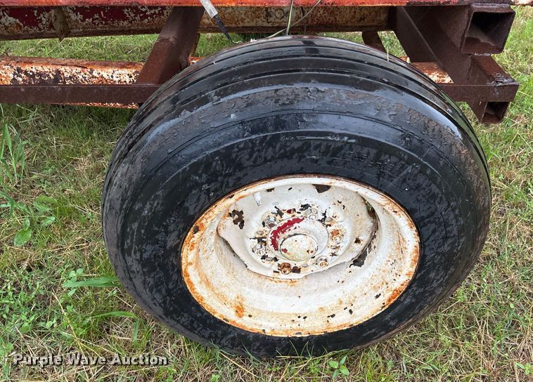 image for item DY0510 Grain cart