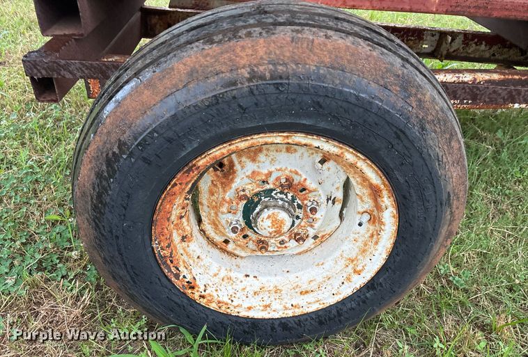 image for item DY0510 Grain cart