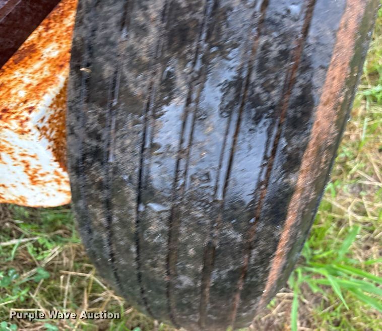 image for item DY0510 Grain cart