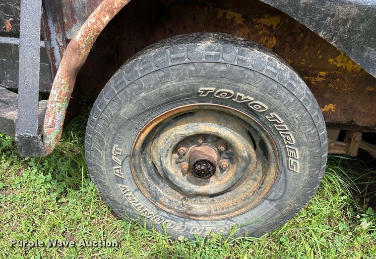 image for item DY0514 Shop built livestock trailer