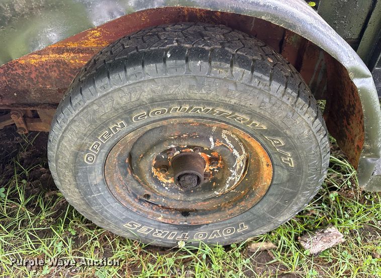 image for item DY0514 Shop built livestock trailer