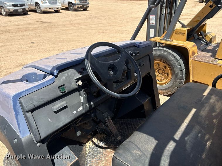 image for item DY2496 2010 Kawasaki utility vehicle