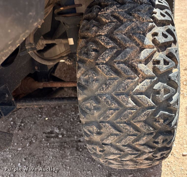 image for item DY2496 2010 Kawasaki utility vehicle